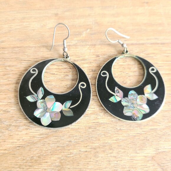 silver alpaca earrings Jewelry - Silver Alpaca Mexico abalone shell enamel earrings.